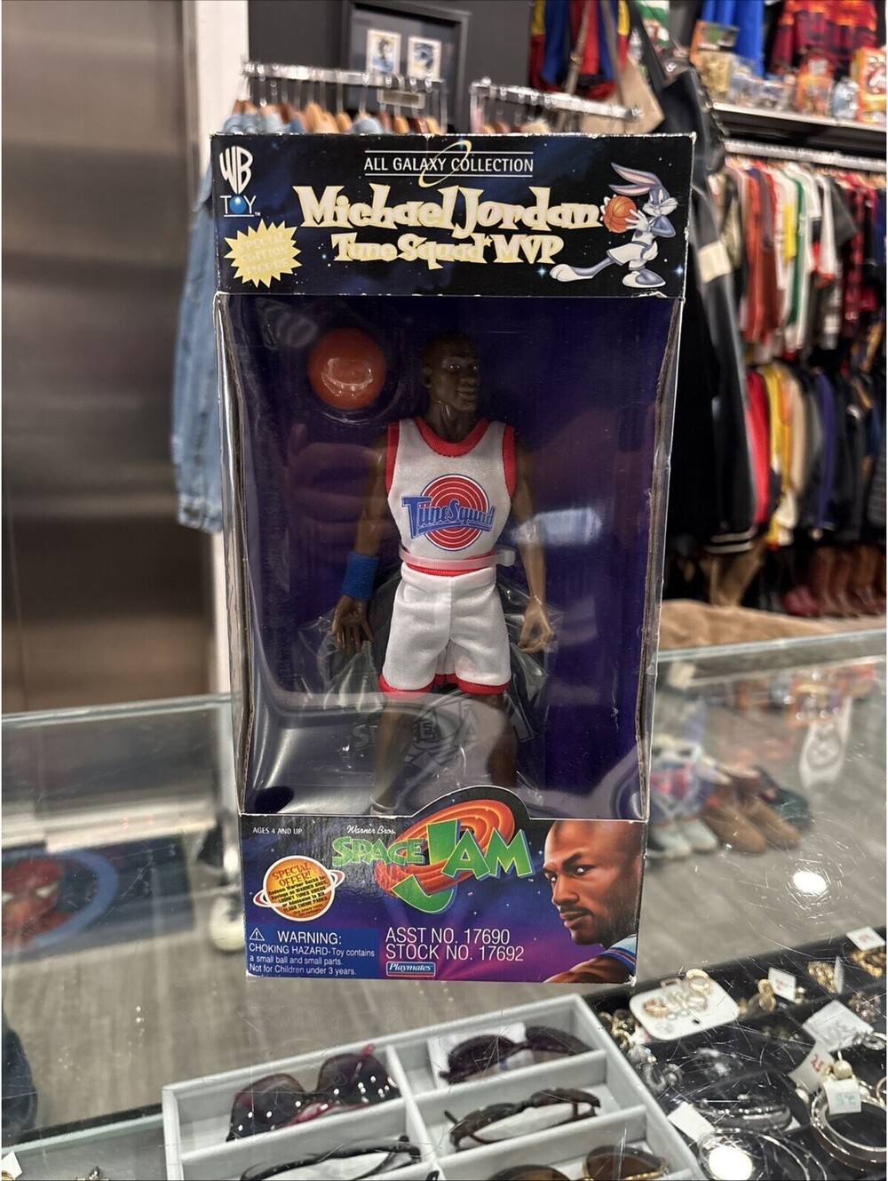 1996 Michael Jordan Tune Squad MVP Basketball Space Jam Action Figure NIB Sealed